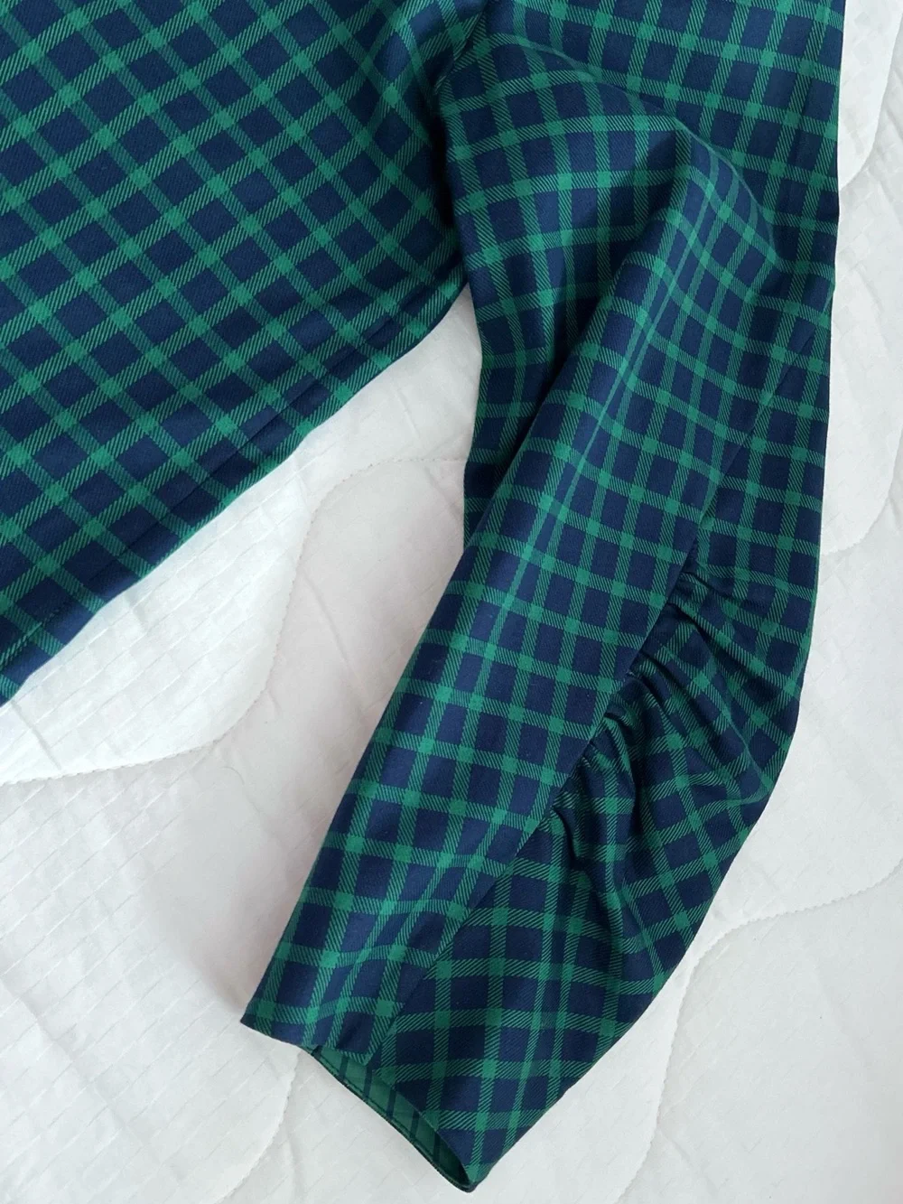 NWOT LAFAYETTE 148 GREEN/NAVY PLAID BOXY TOP - Picture 2 of 3